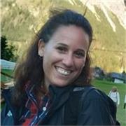 Sono laureata in Lettere moderne, insegno a scuola e offro ripetizioni per le materie umanistiche o per aiuto compiti